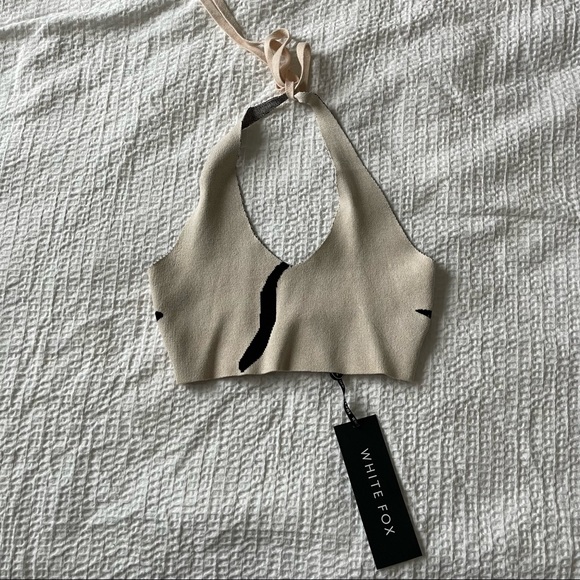 White Fox Boutique Forever Young Crop - Picture 3 of 6